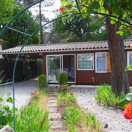Chalet Two Bedroom Chalet, 35m² *