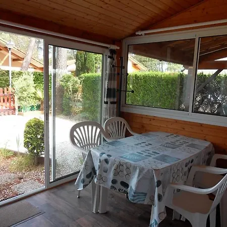 Two Bedroom Chalet, 35m² Chalet *