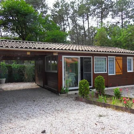 Chalet Two Bedroom Chalet, 35m²